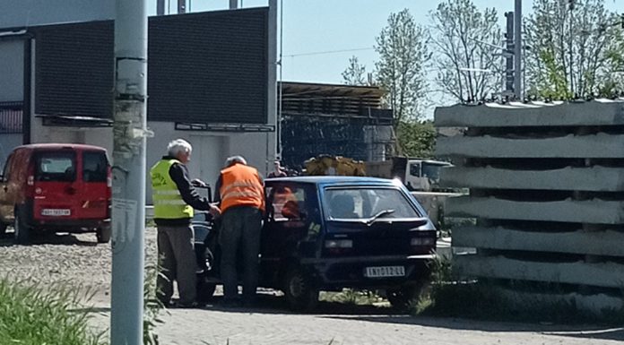 Bespravno otvaranje tuđeg vozila Bespravno otvaranje vozila